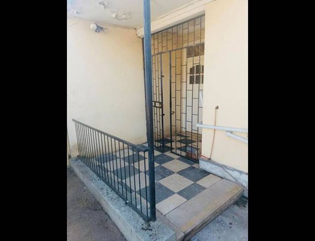 1 BEDROOM PROPERTY TO RENT IN BEZUIDENHOUT VALLEY